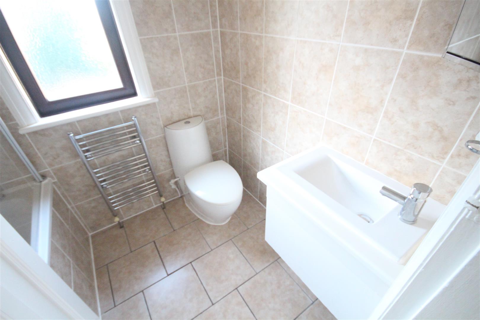3 bedroom semi-detached house To Let in Foulridge, Colne - IMG_2991.jpg